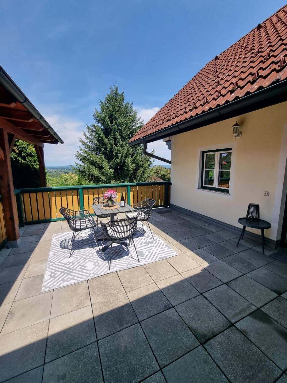 Ferienwohnung Dorner Spielfeld Exterior photo